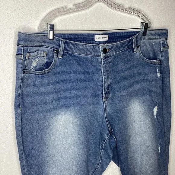 Lane Bryant Mid Rise Skinny Jeans Frayed Hem and slight distressing  24 - Picture 2 of 9